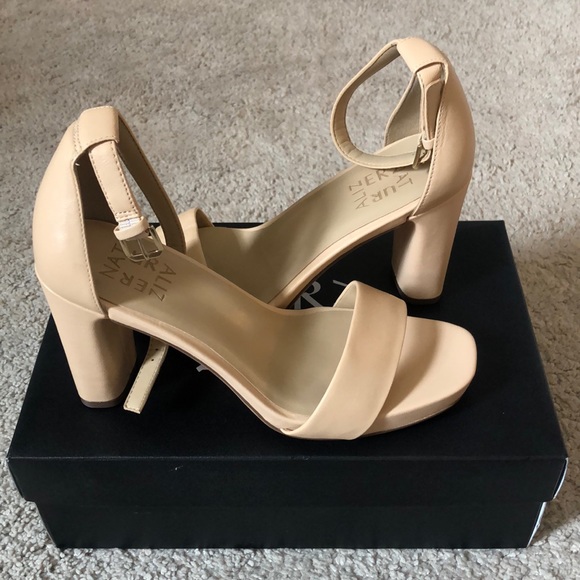 Naturalizer Joy Nude Block Heel 